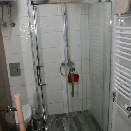 Lola Banja Koviljača